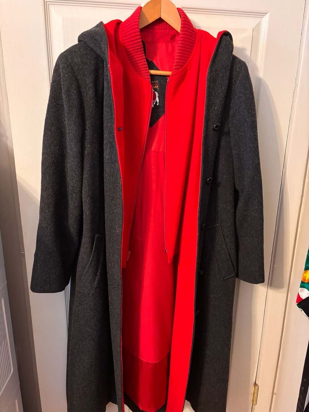 Authentic Mackintosh Vestcoat Vintage Hooded Long Wool Coat Gray and Red